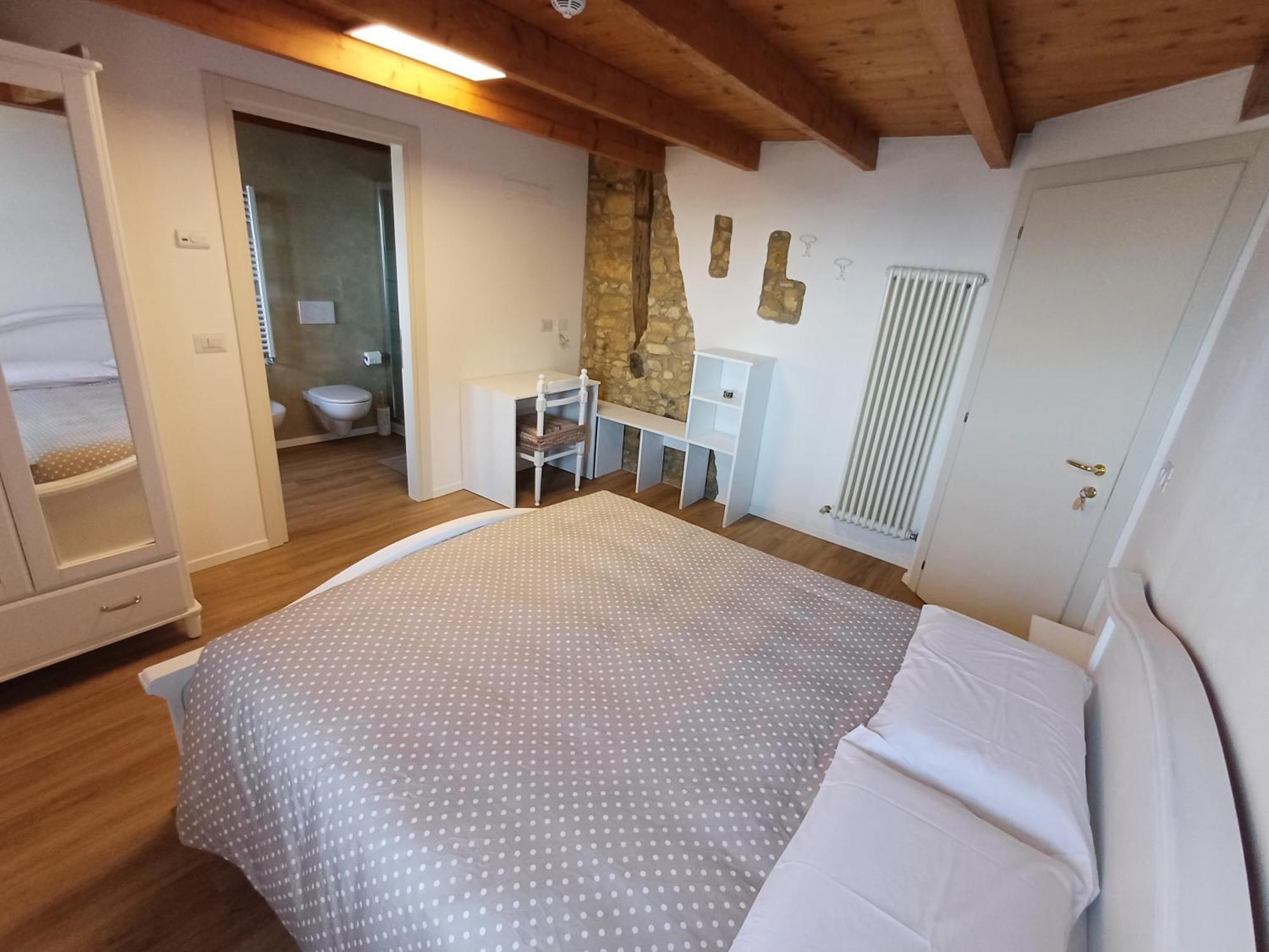 Al Colle Rooms Montebello Vicentino Bagian luar foto